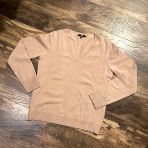 Uniqlo - cashmere V neck sweater